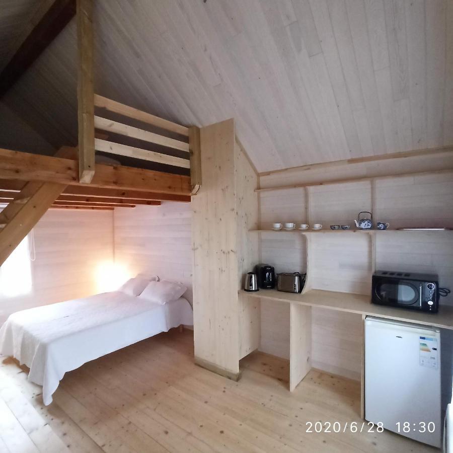 Une Tiny House A Decouvrir Au Coeur De La Cite ! Contrexéville Exterior foto