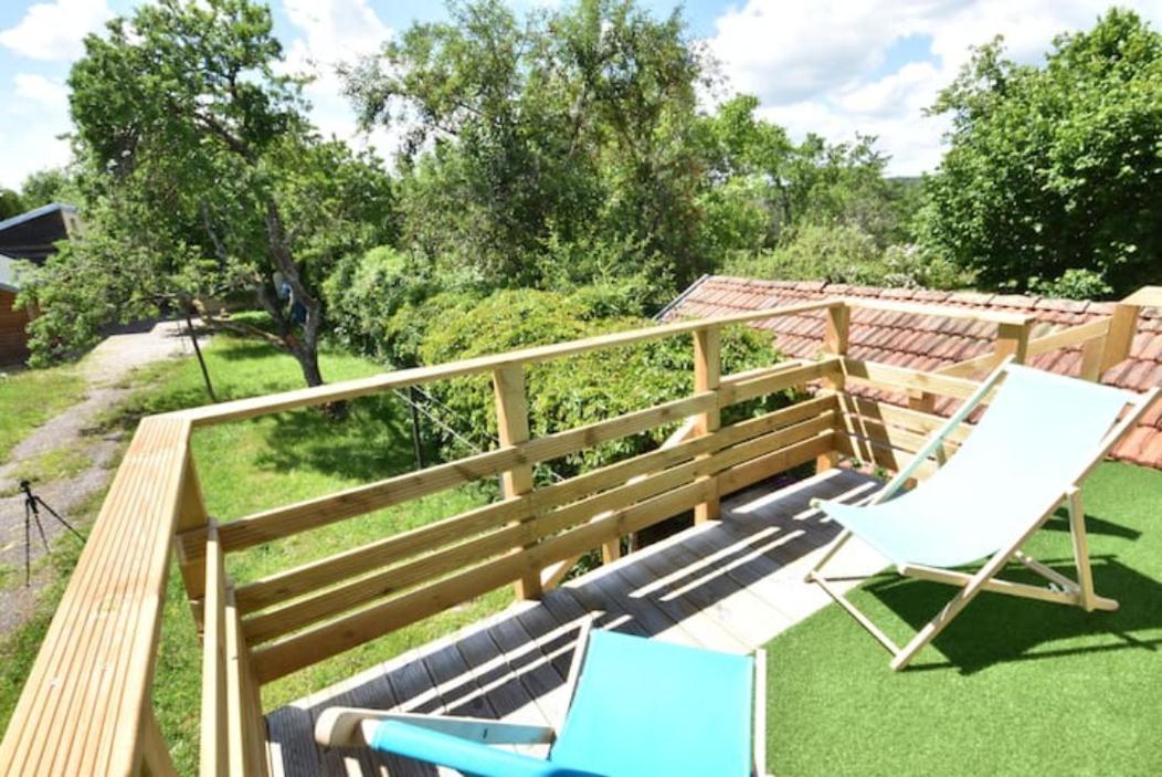 Une Tiny House A Decouvrir Au Coeur De La Cite ! Contrexéville Exterior foto